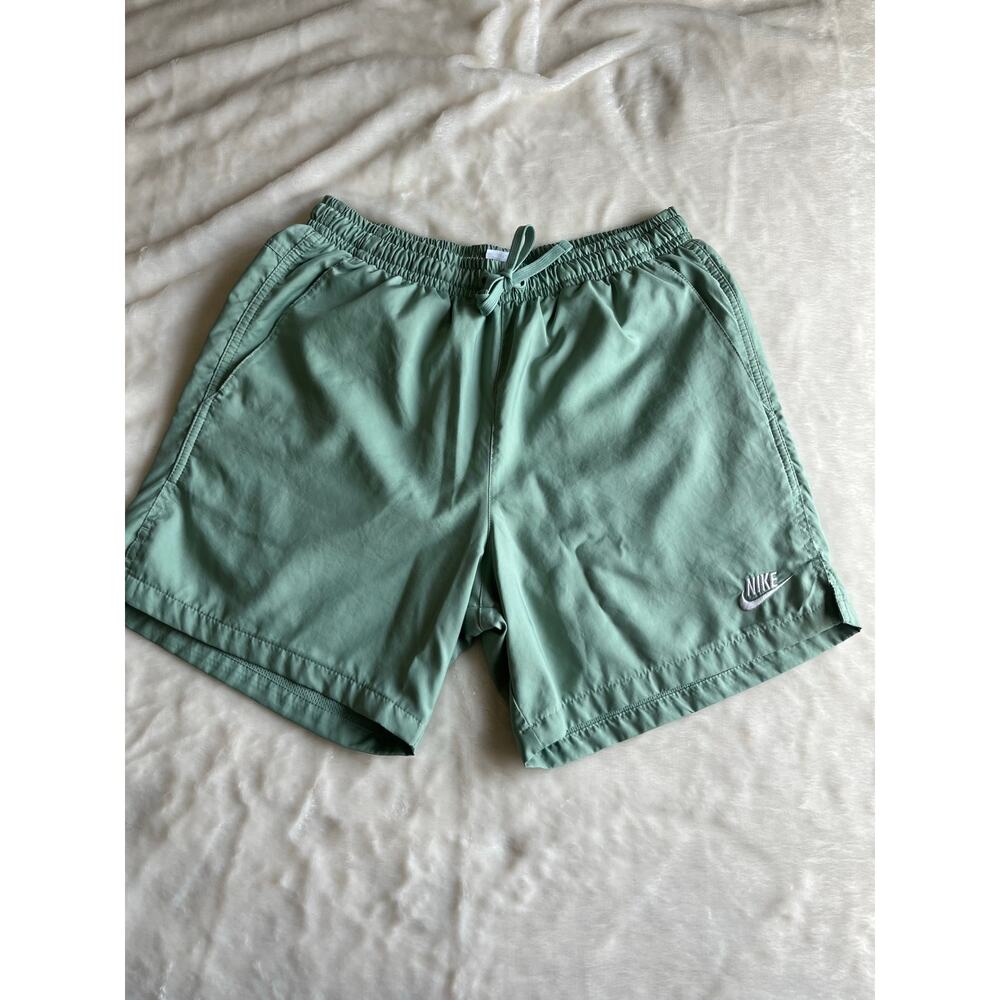 Nike Shorts Mint green Men's Medium